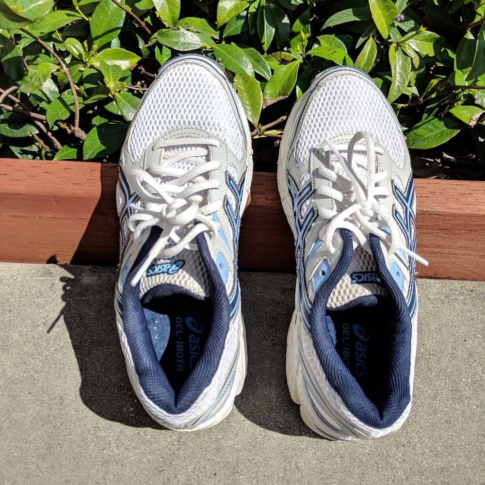 GEL-180TR Cross Trainer/Runner